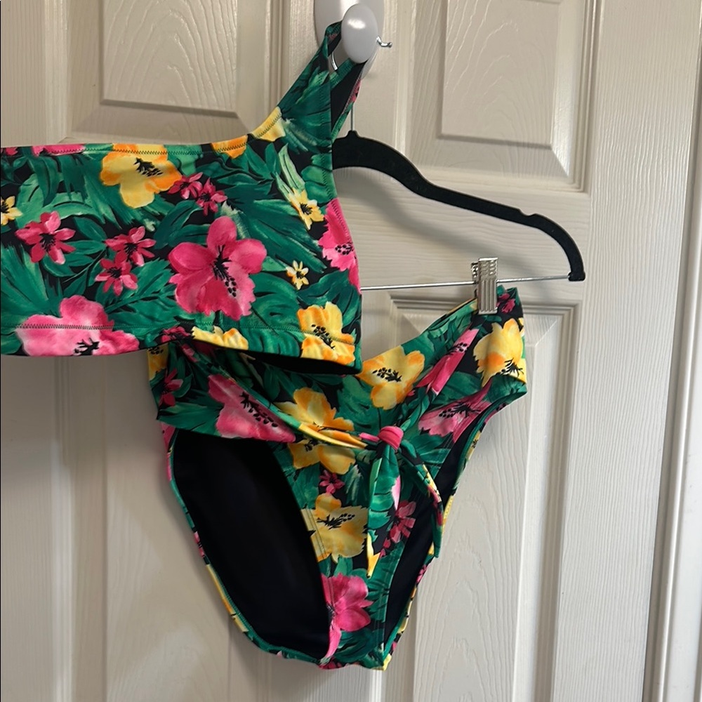 Floral Women’s  Swimwear Set